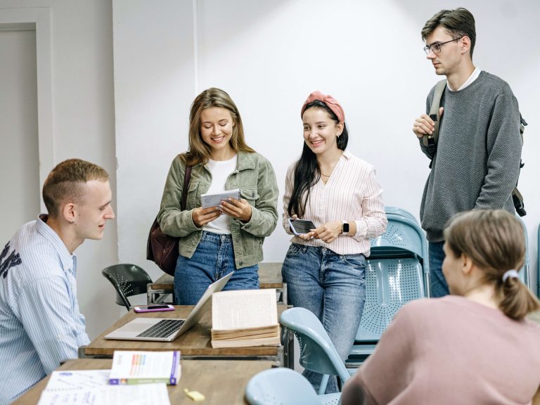 Groupe d'étudiant en formation diplômante